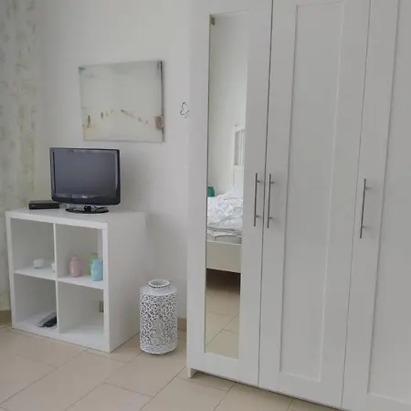 Cux Traeumer Apartment *