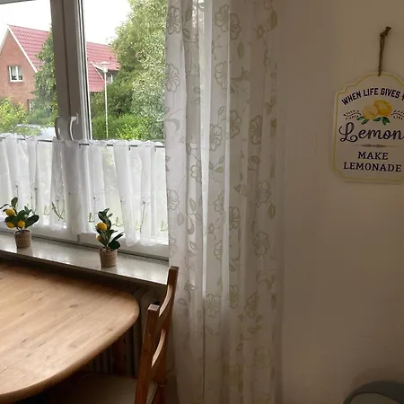 CUXTräumer- Ruhige Ferienwohnung für 2 Personen in Cuxhaven-Sahlenburg Apartamento